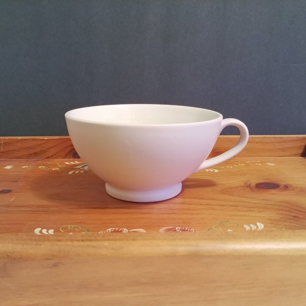 Noritake Colorwave Teacup Bowl Cream